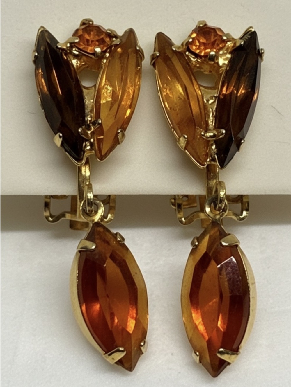 Vintage Beautiful Gold tone Amber colored clip on Earrings MCM Juliana style